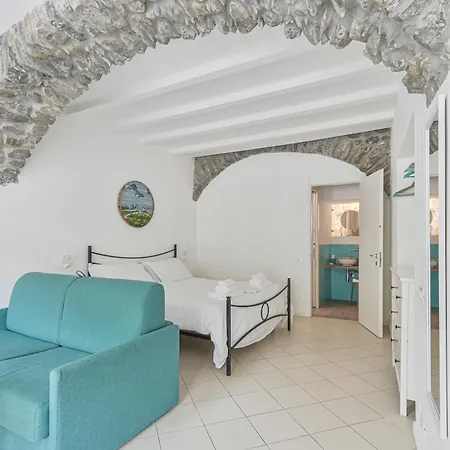 Ca' Del Monica Guest house Manarola