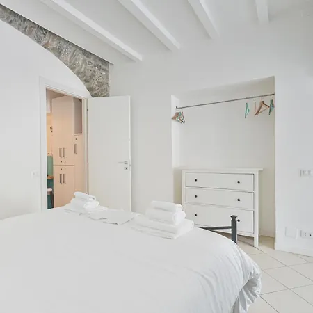 Ca' Del Monica 4*