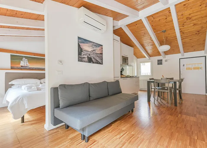 Πανσιόν Ca' Del Monica Μαναρόλα